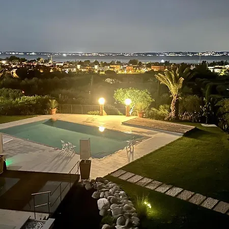 Διαμέρισμα Valand Romantic Luxury On Lake Garda - *
